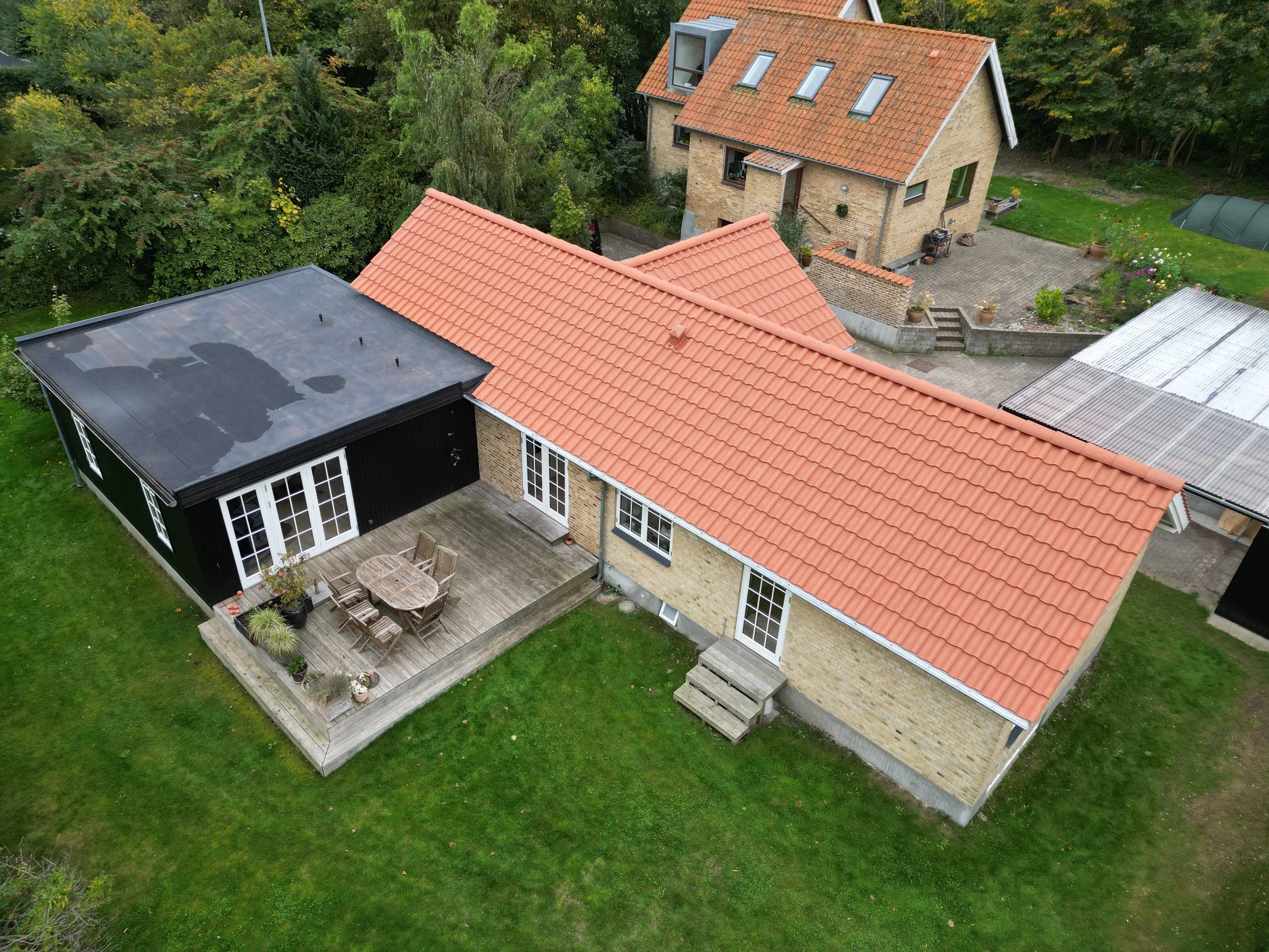 Naturrød tegltag